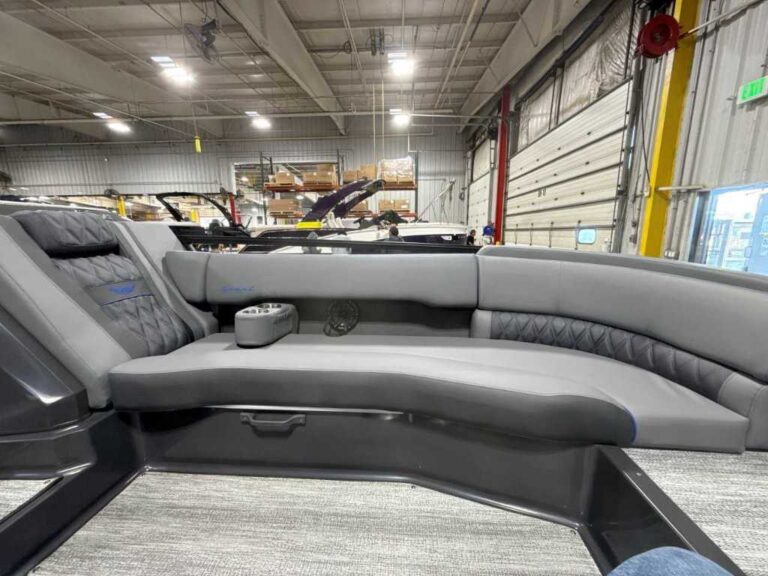 2026 Bennington 25RTFB - Blackout US-ETWS1590B626 [photo 3]